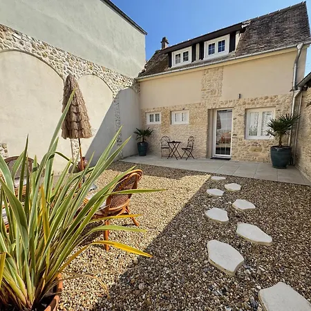 Hébergement de vacances Charmante Maison Avec Jardin Prive - Sur Eure Pacy-sur-Eure
